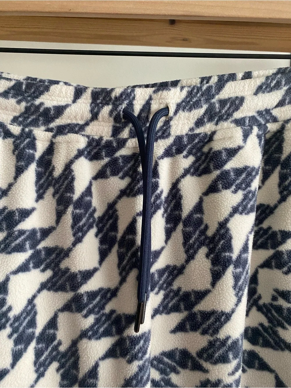 Patagonia Micro D Fleece Joggers Synched Flight Print Small